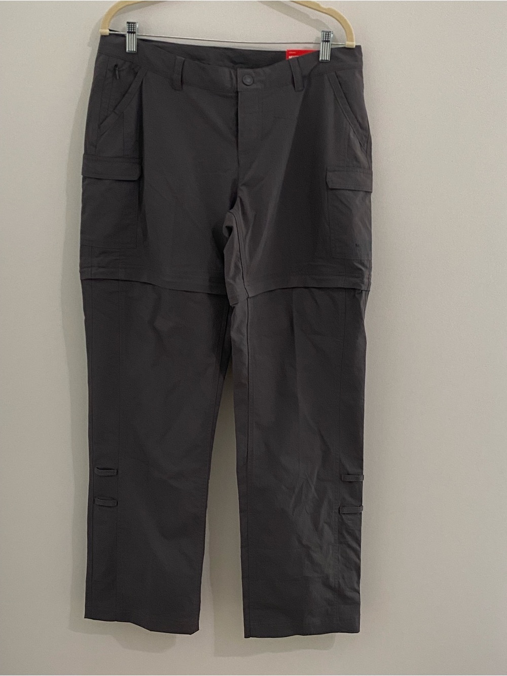 NWT The North Face Women's Convertible Hiking Cargo Pants Size 12 Grey